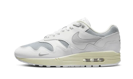 Nike Air Max x Patta White